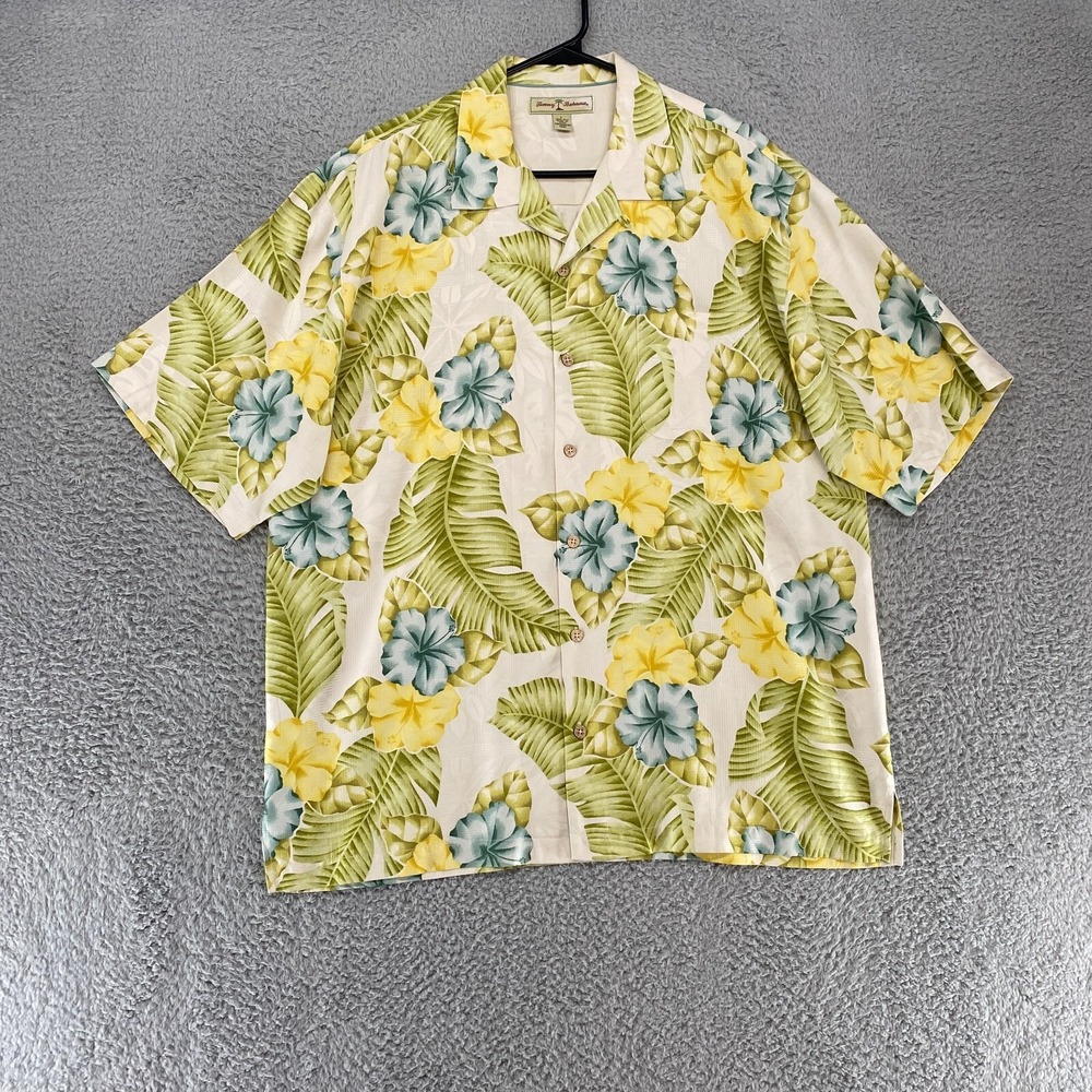 Tommy Bahama Camp Shirt Mens Large 100% Silk Hawaiian Floral Resort Cruise Beach